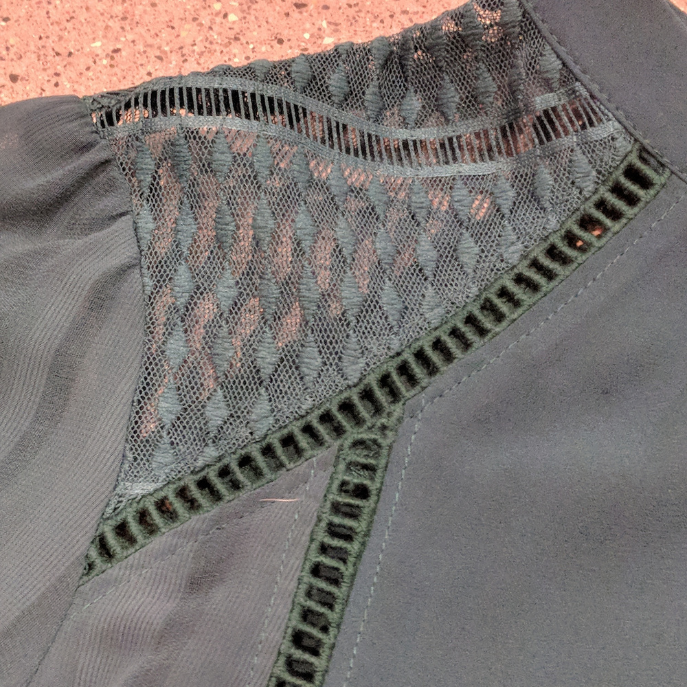 EXPRESS blouse - Picture 2 of 6